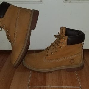 Timberland | Classic Wheat Timberlands Size 6M
